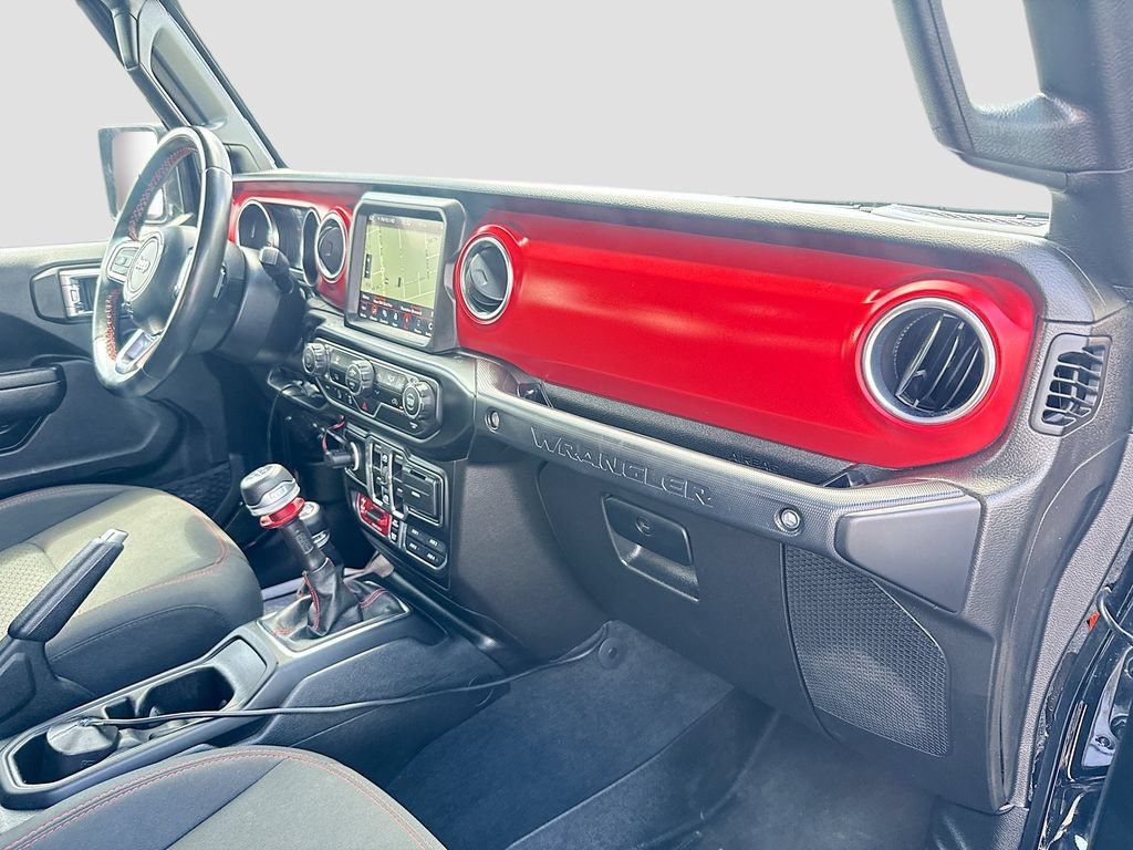Used 2022 Jeep Wrangler Unlimited Rubicon AWD/4WD image 34