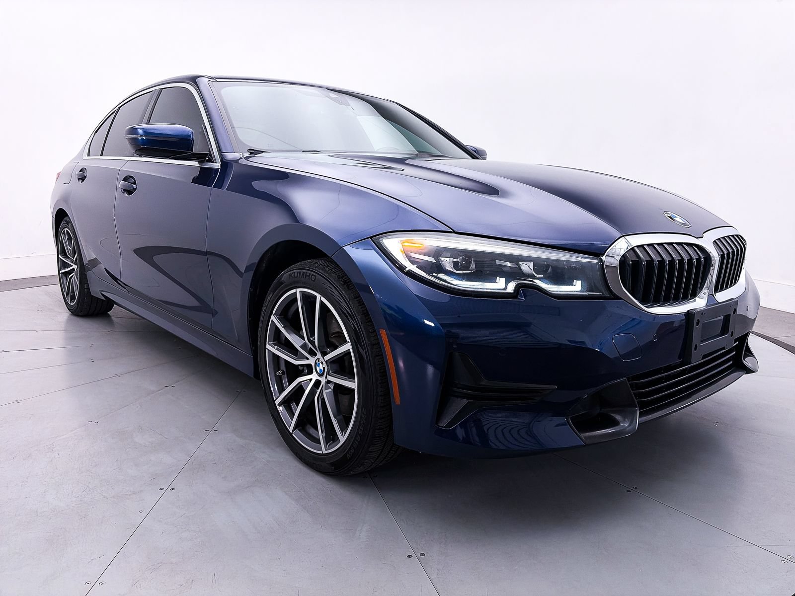 Used 2020 BMW 330i xDrive Sedan w/ Convenience Package AWD/4WD image 10