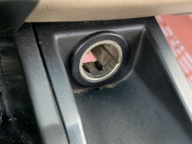 Used 2003 Buick Century Custom image 25