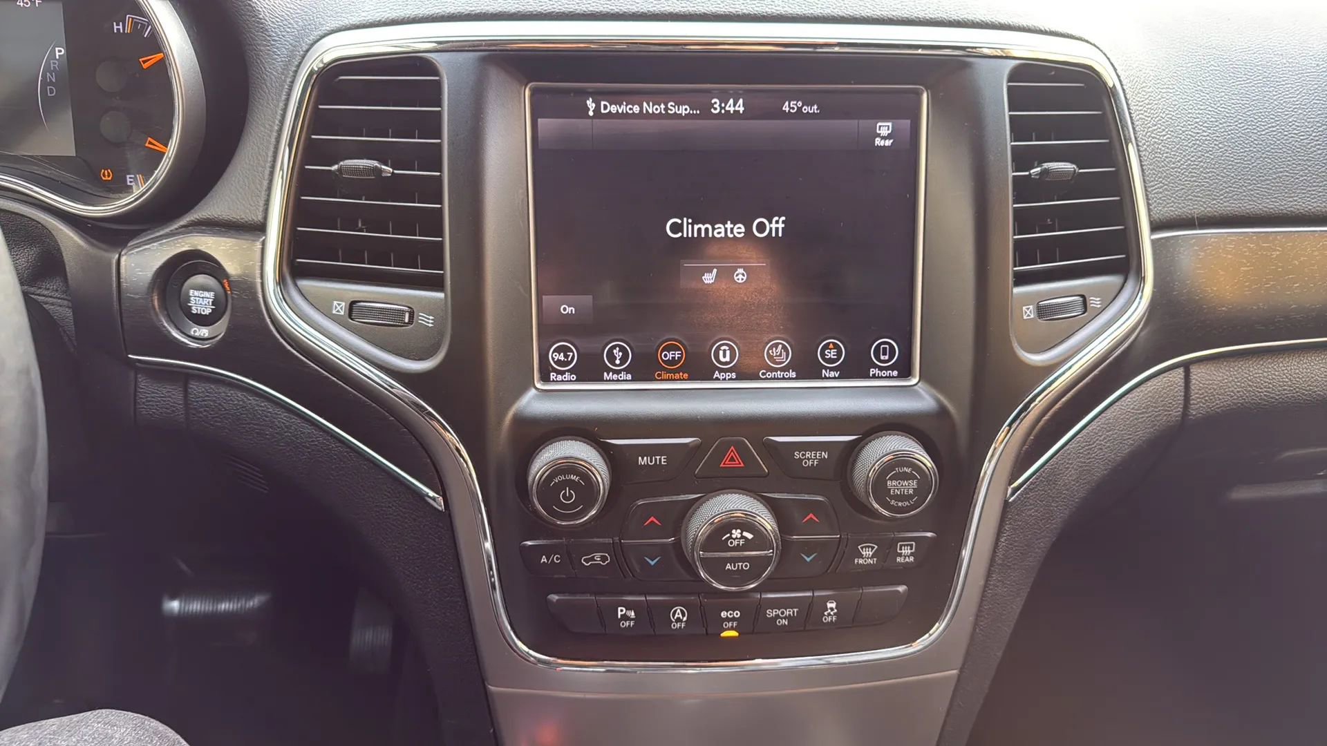 Used 2018 Jeep Grand Cherokee Limited AWD/4WD image 17