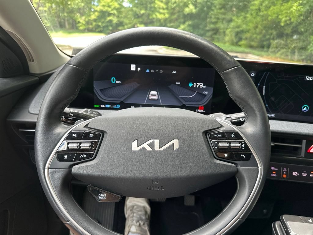 Used 2024 Kia EV6 Light AWD/4WD image 7