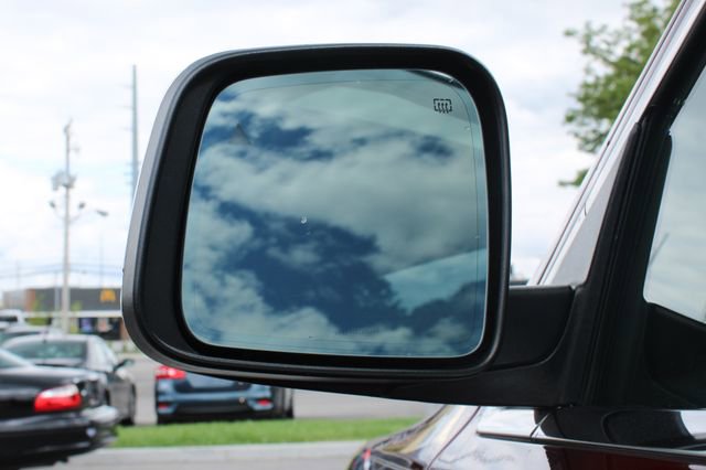 Used 2018 Jeep Grand Cherokee Limited AWD/4WD image 8
