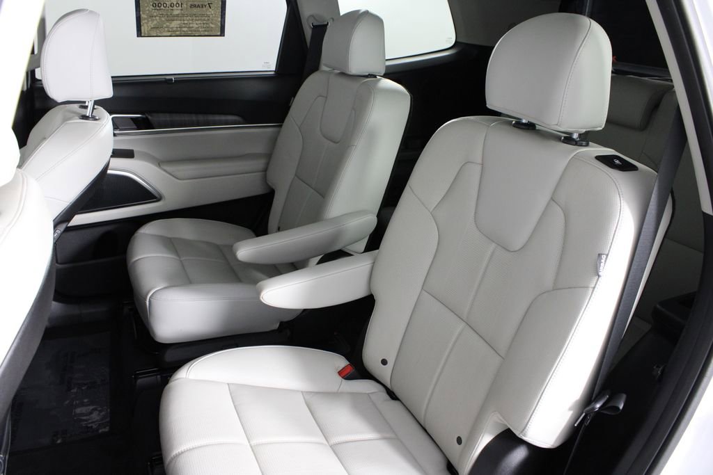 Used 2023 Kia Telluride SX image 19