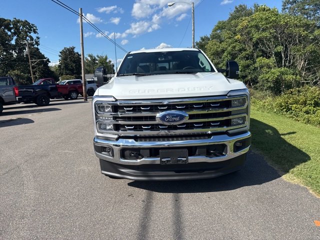 New 2026 Ford F350 Lariat image 14