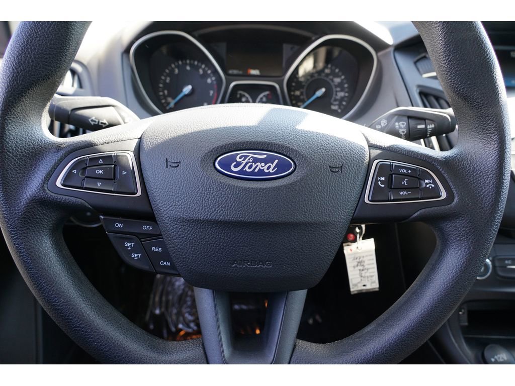 Used 2018 Ford Focus SE image 23