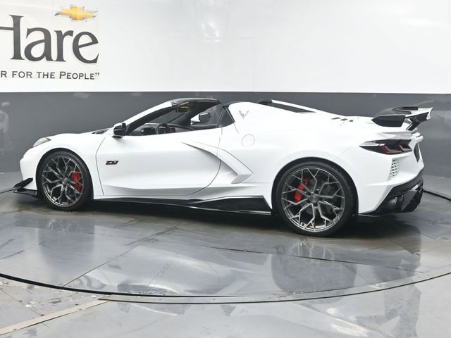 Used 2023 Chevrolet Corvette Stingray Convertible w/ Chrome Exterior Badge Package RWD image 51