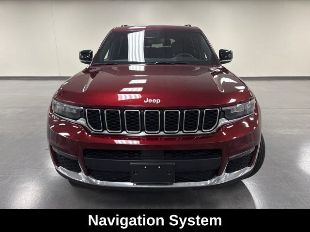 Used 2024 Jeep Grand Cherokee L Limited AWD/4WD image 2