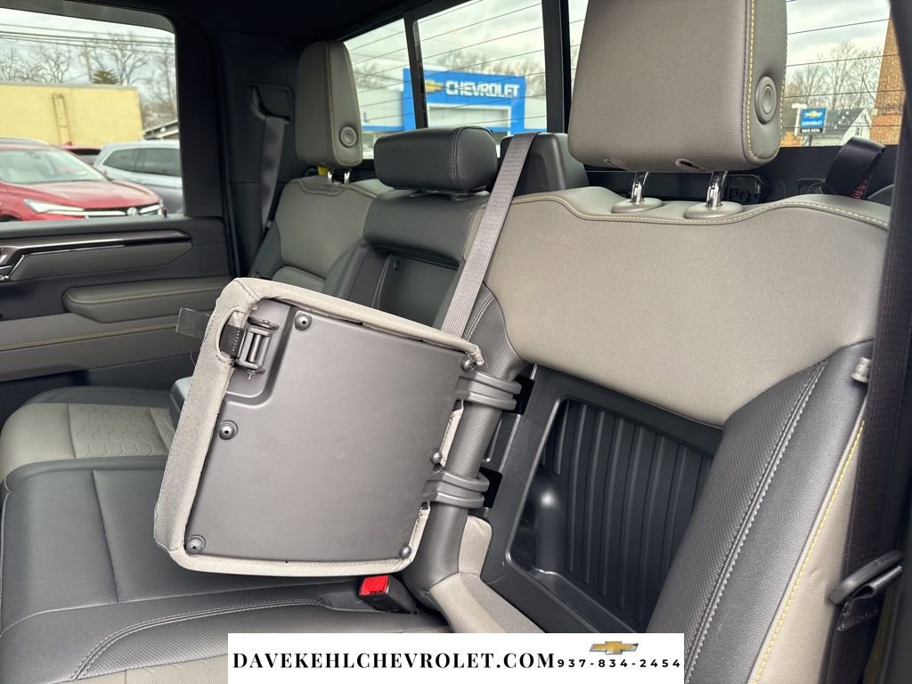 Used 2024 Chevrolet Silverado 2500 ZR2 w/ Technology Package image 20