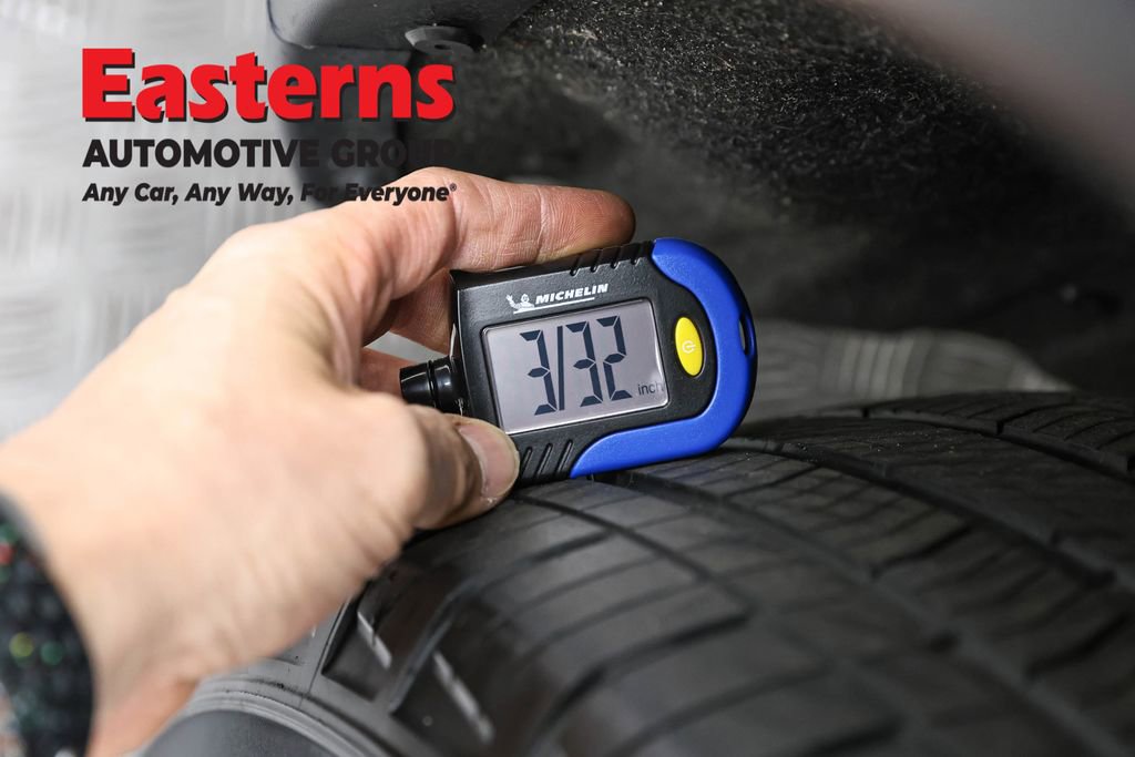 Used 2023 Dodge Durango SXT image 28