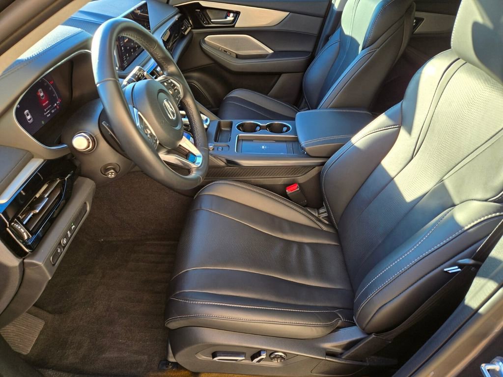 Used 2025 Acura MDX Technology Package image 11