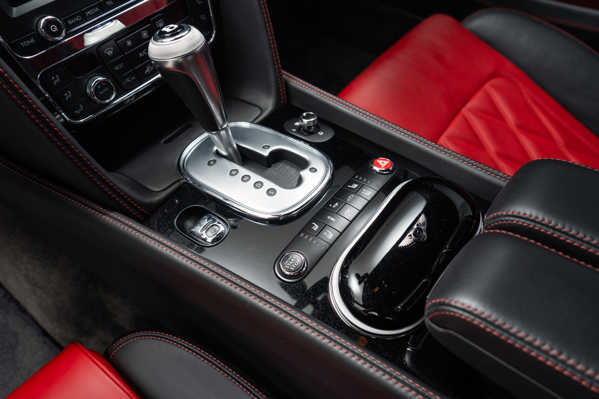 Used 2015 Bentley Continental GT V8 S image 25