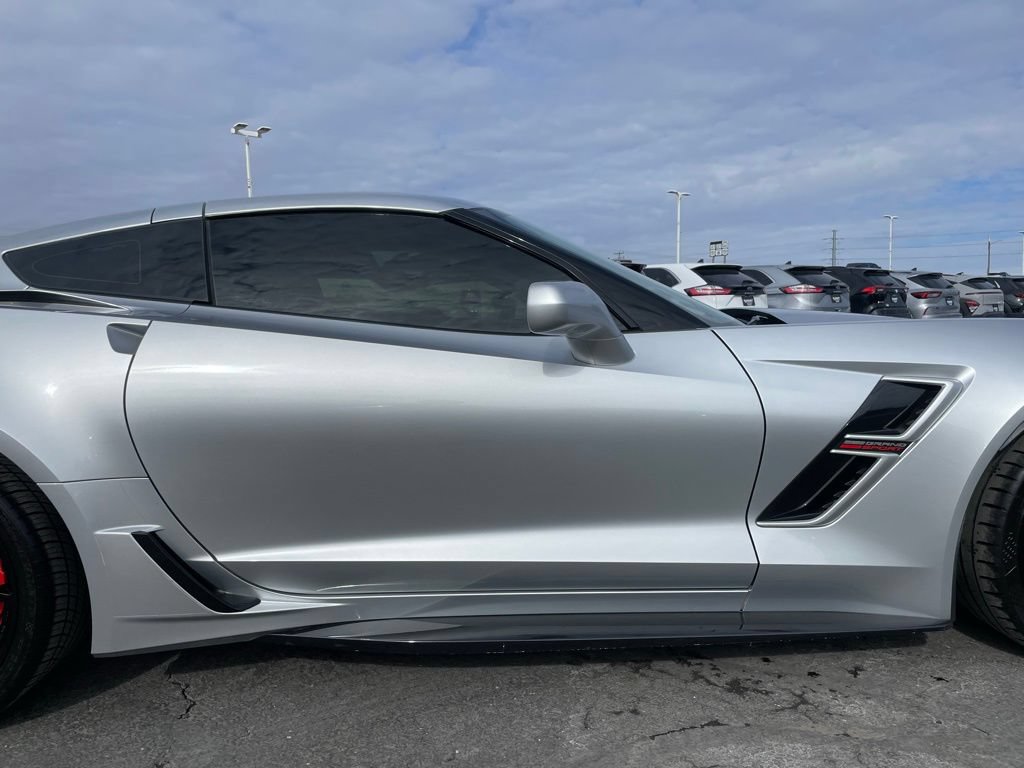 Used 2017 Chevrolet Corvette Grand Sport RWD image 31