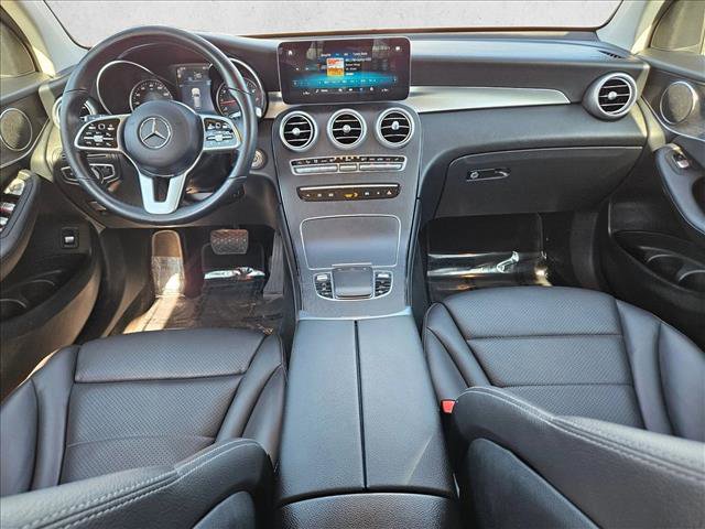 Used 2021 Mercedes-Benz GLC 300 image 17