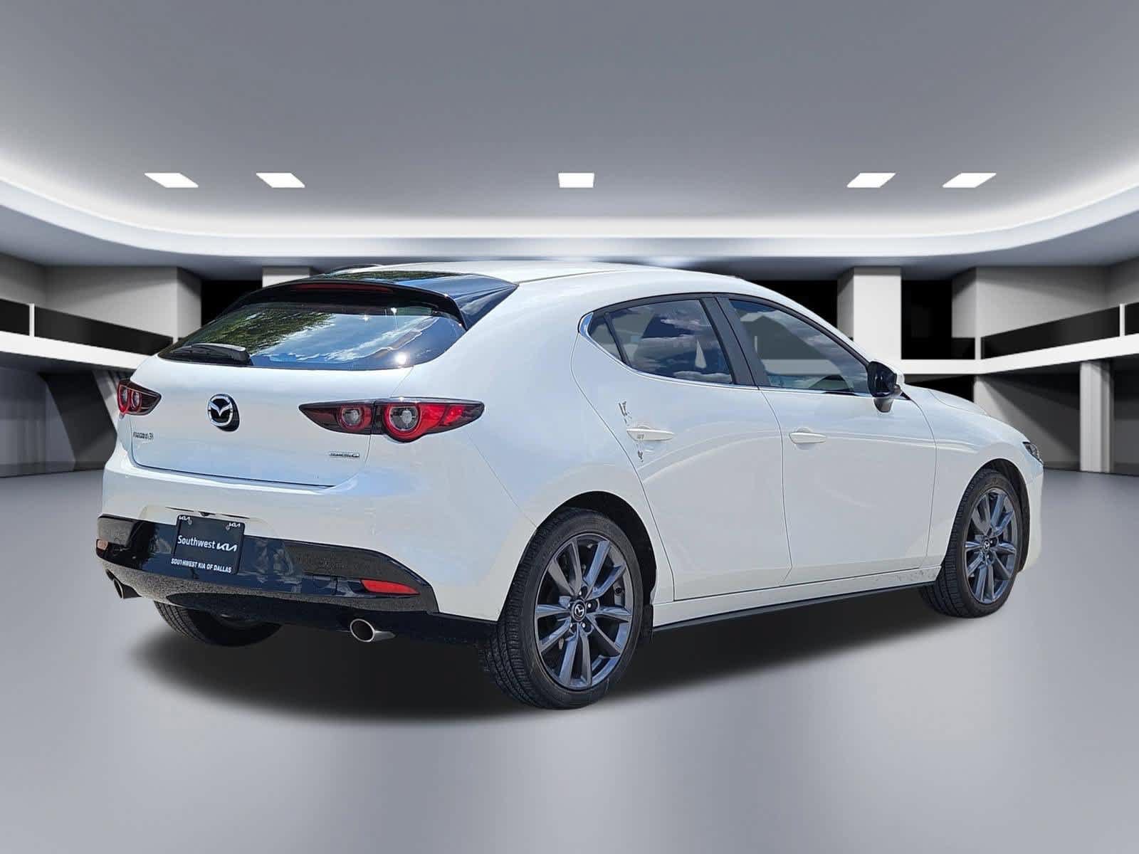 Used 2023 MAZDA MAZDA3 s FWD image 6