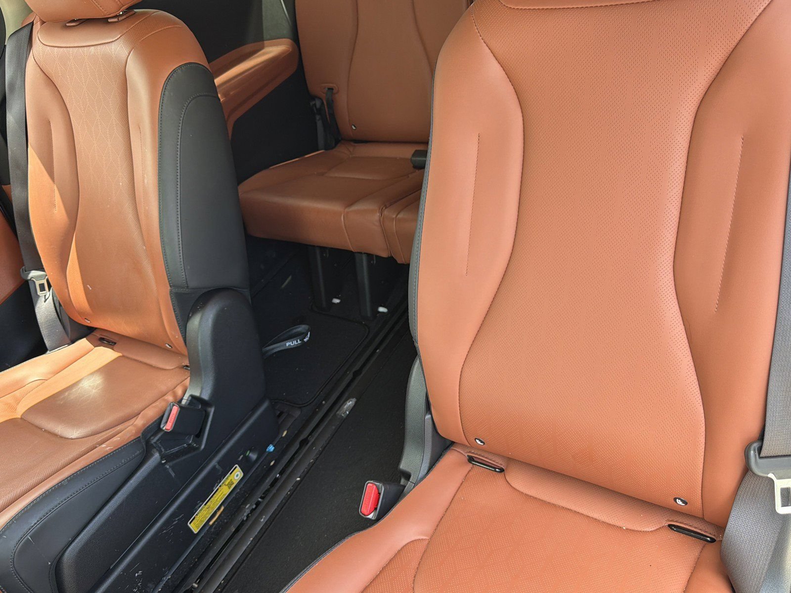 Used 2024 Kia Carnival SX FWD image 21
