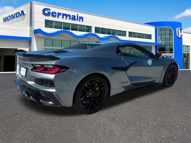 Used 2023 Chevrolet Corvette Z06 w/ Battery Protection Package image 5