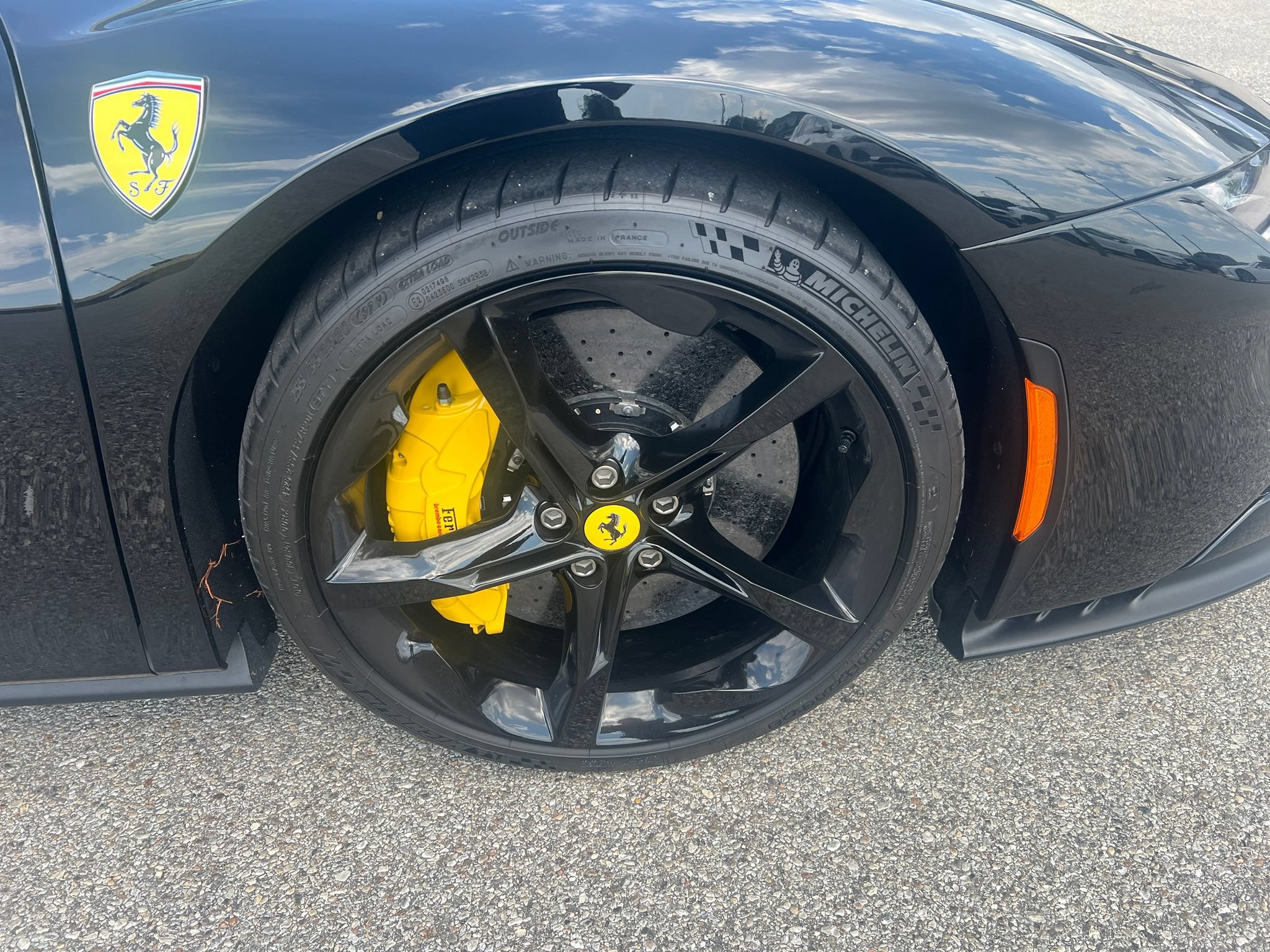 Used 2023 Ferrari SF90 Stradale AWD/4WD image 10