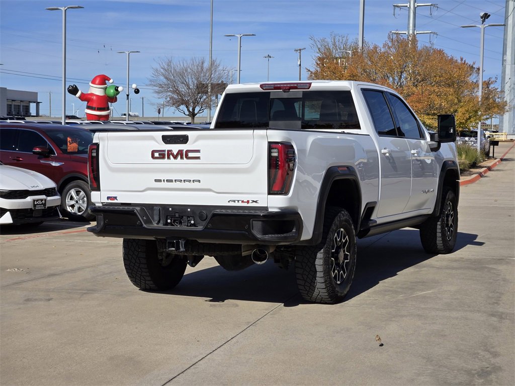 Used 2025 GMC Sierra 2500 AT4X image 4