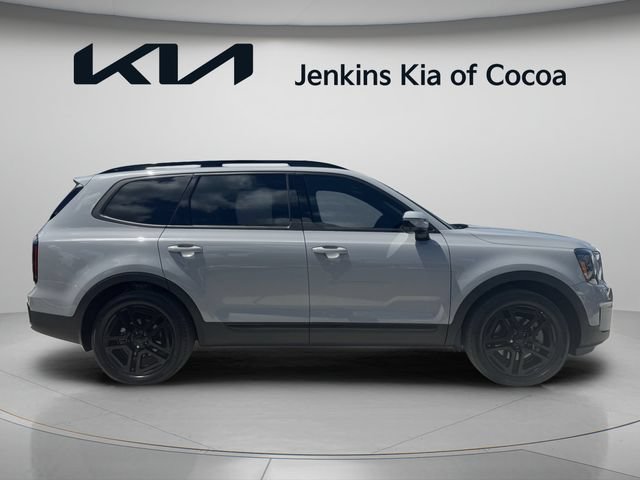 Used 2025 Kia Telluride SX Prestige X-Line AWD/4WD image 3