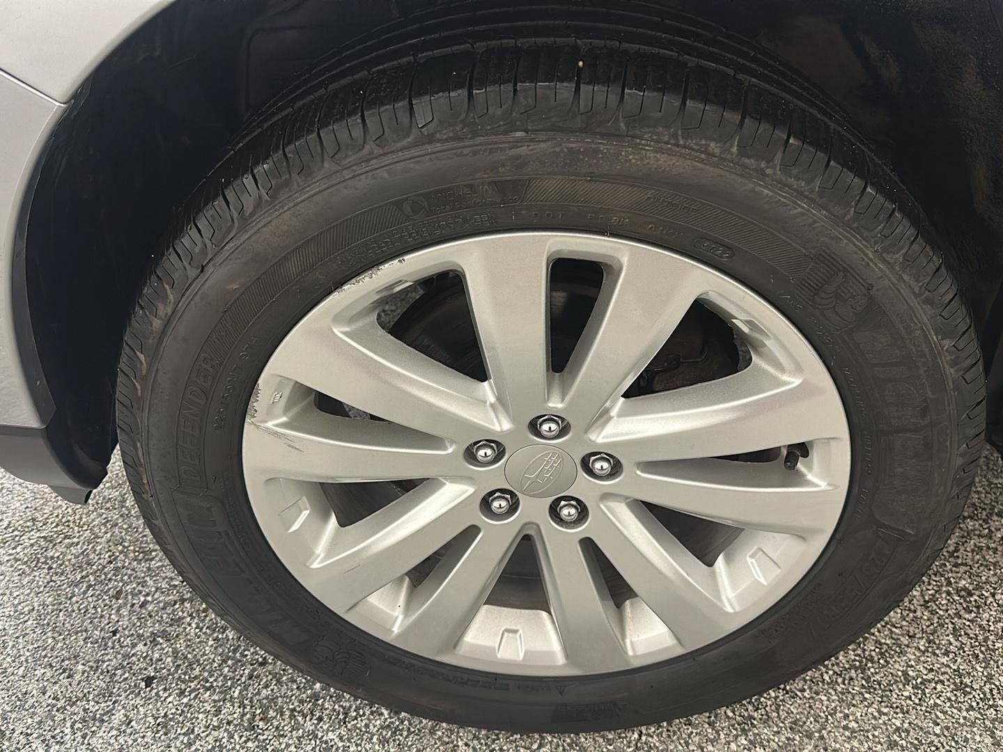 Used 2013 Subaru Forester 2.5X Premium AWD/4WD image 12