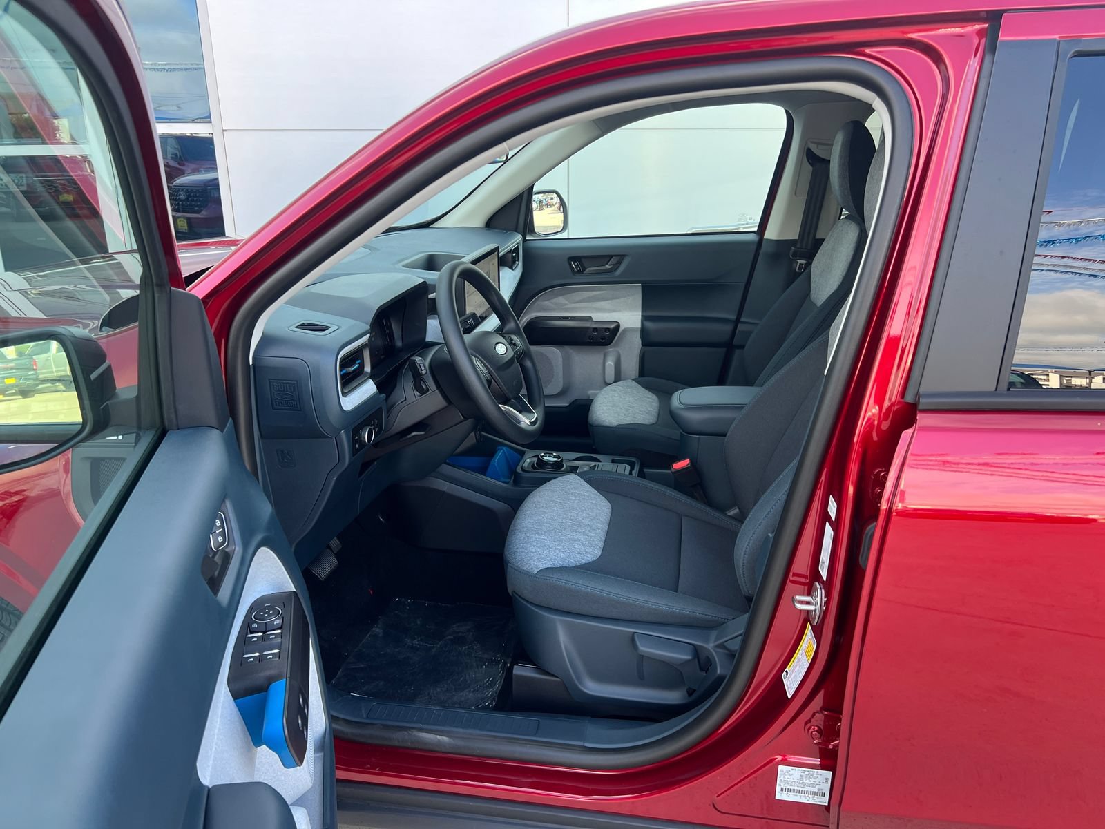 New 2026 Ford Maverick XLT FWD image 9