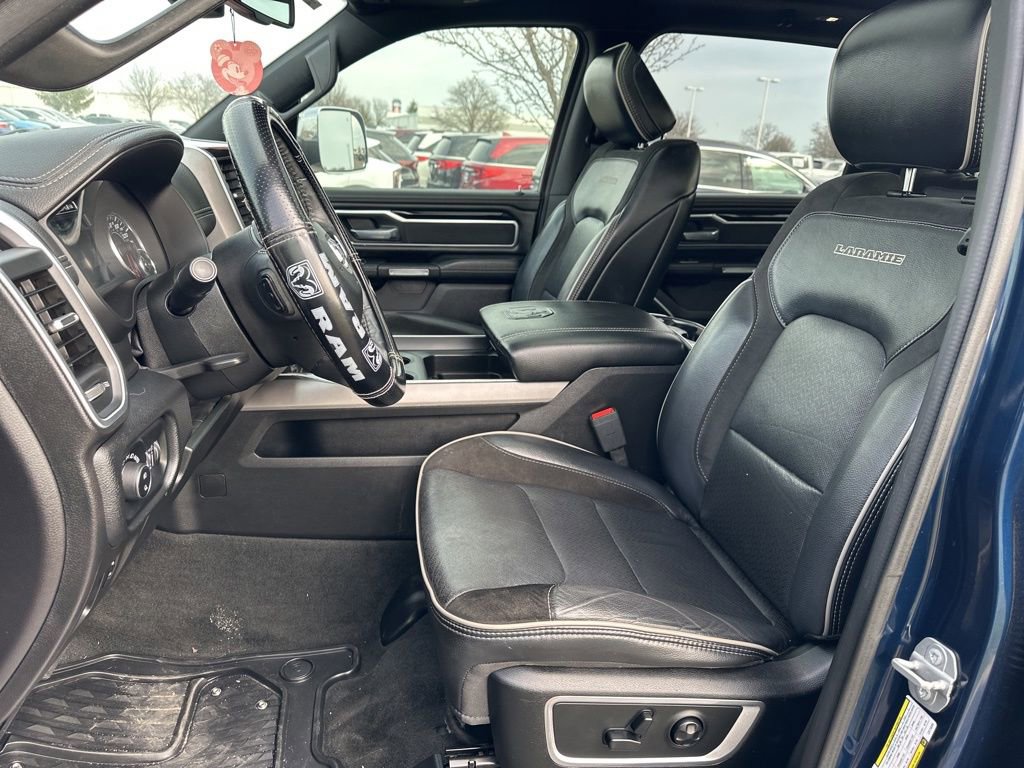 Used 2020 RAM 1500 Laramie w/ Sport Appearance Package image 16