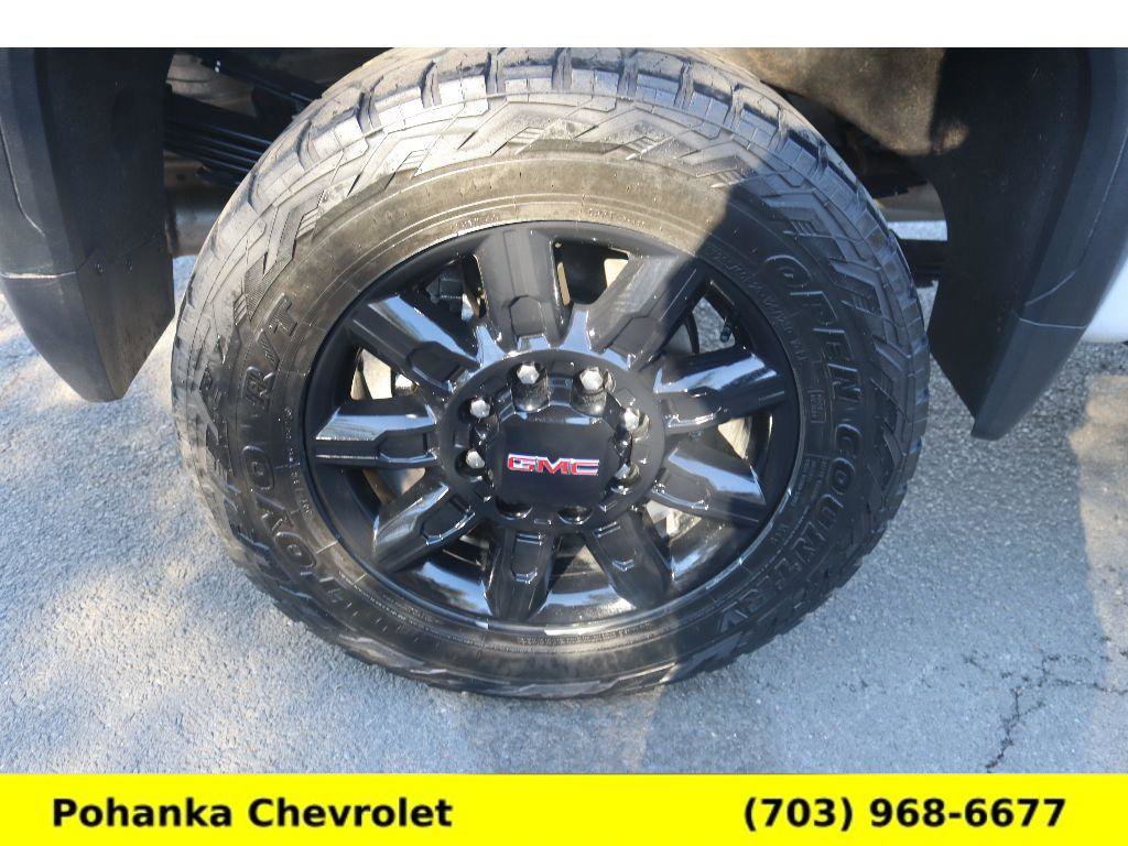 Used 2024 GMC Sierra 3500 AT4 w/ AT4 Premium Plus Package image 33
