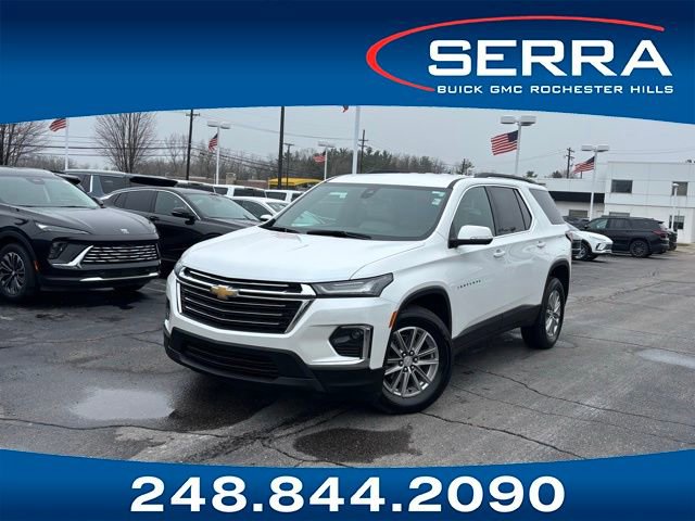 Used 2022 Chevrolet Traverse LT image 1