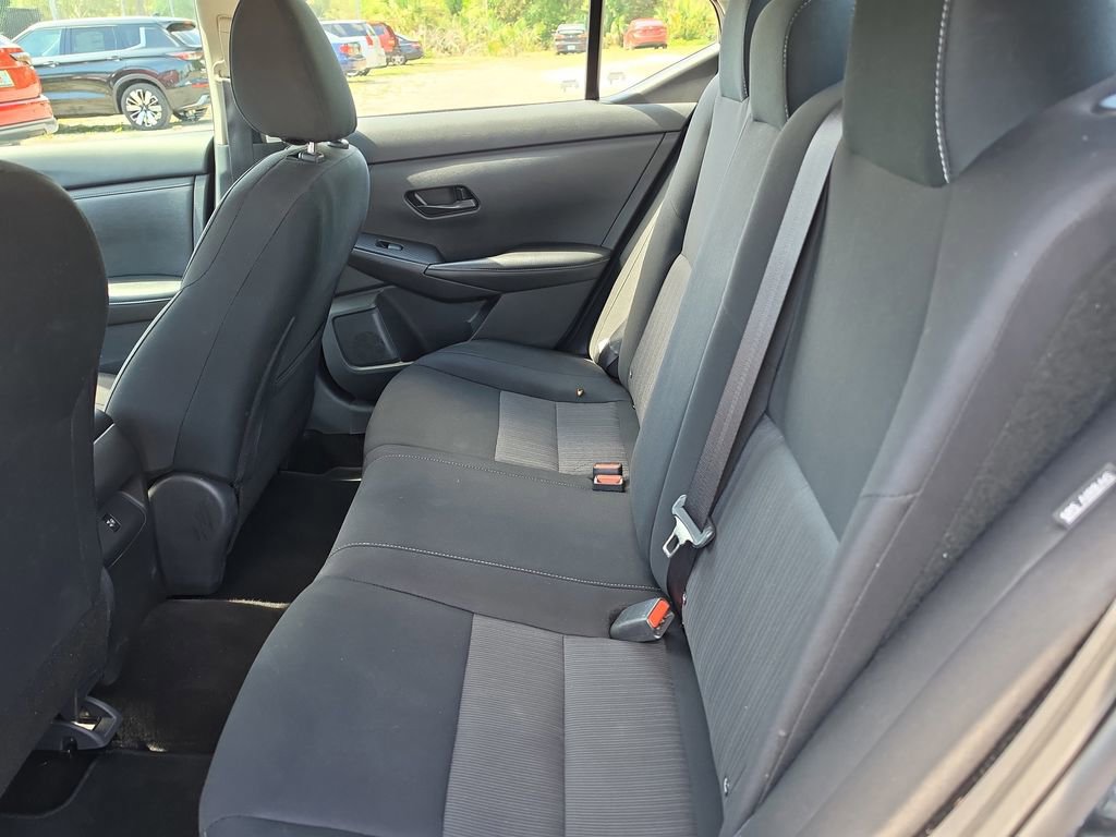 Used 2024 Nissan Sentra SV FWD image 12
