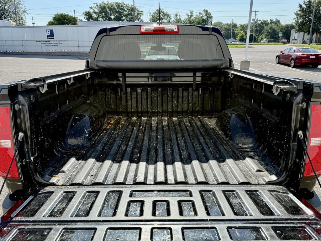 Used 2015 Chevrolet Colorado Z71 image 18