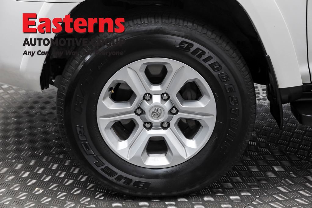 Used 2024 Toyota 4Runner SR5 image 30