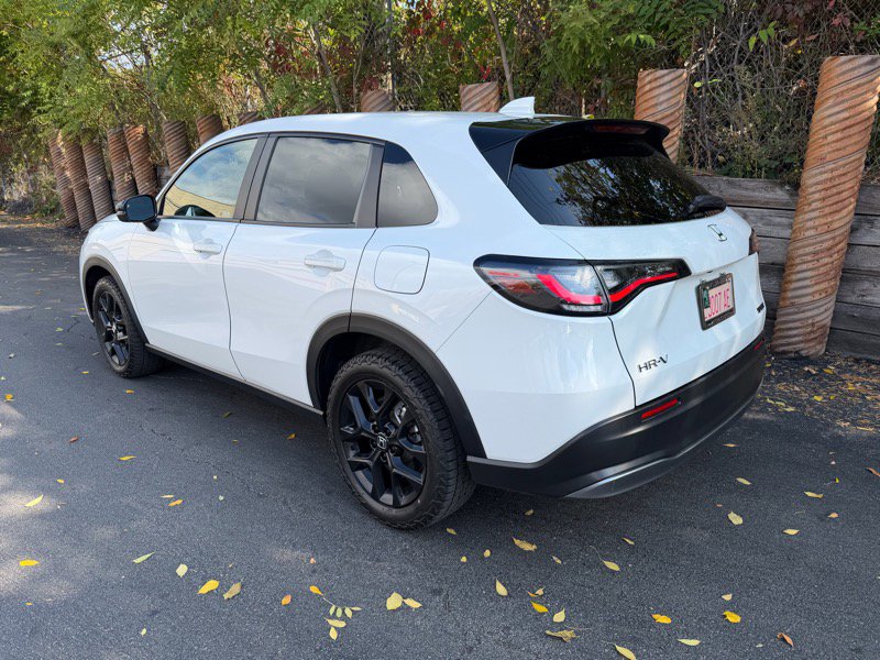 Used 2023 Honda HR-V Sport image 7