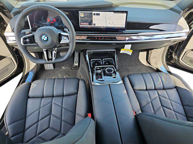 New 2025 BMW 750e xDrive image 9