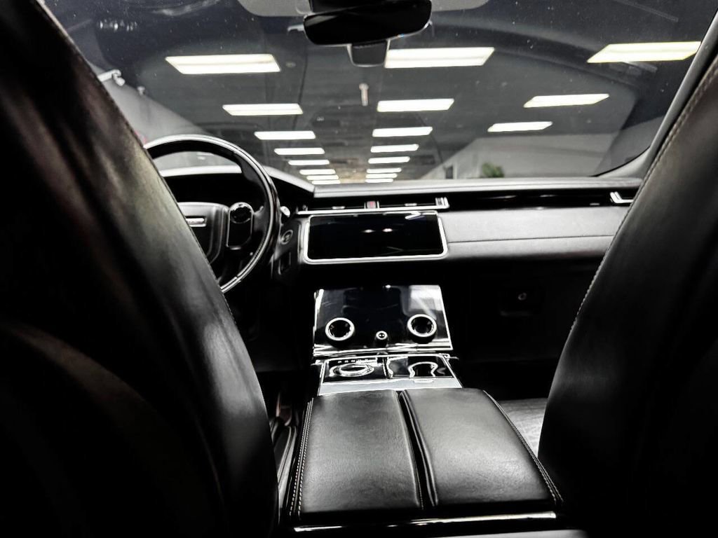 Used 2018 Land Rover Range Rover Velar R-Dynamic HSE image 41