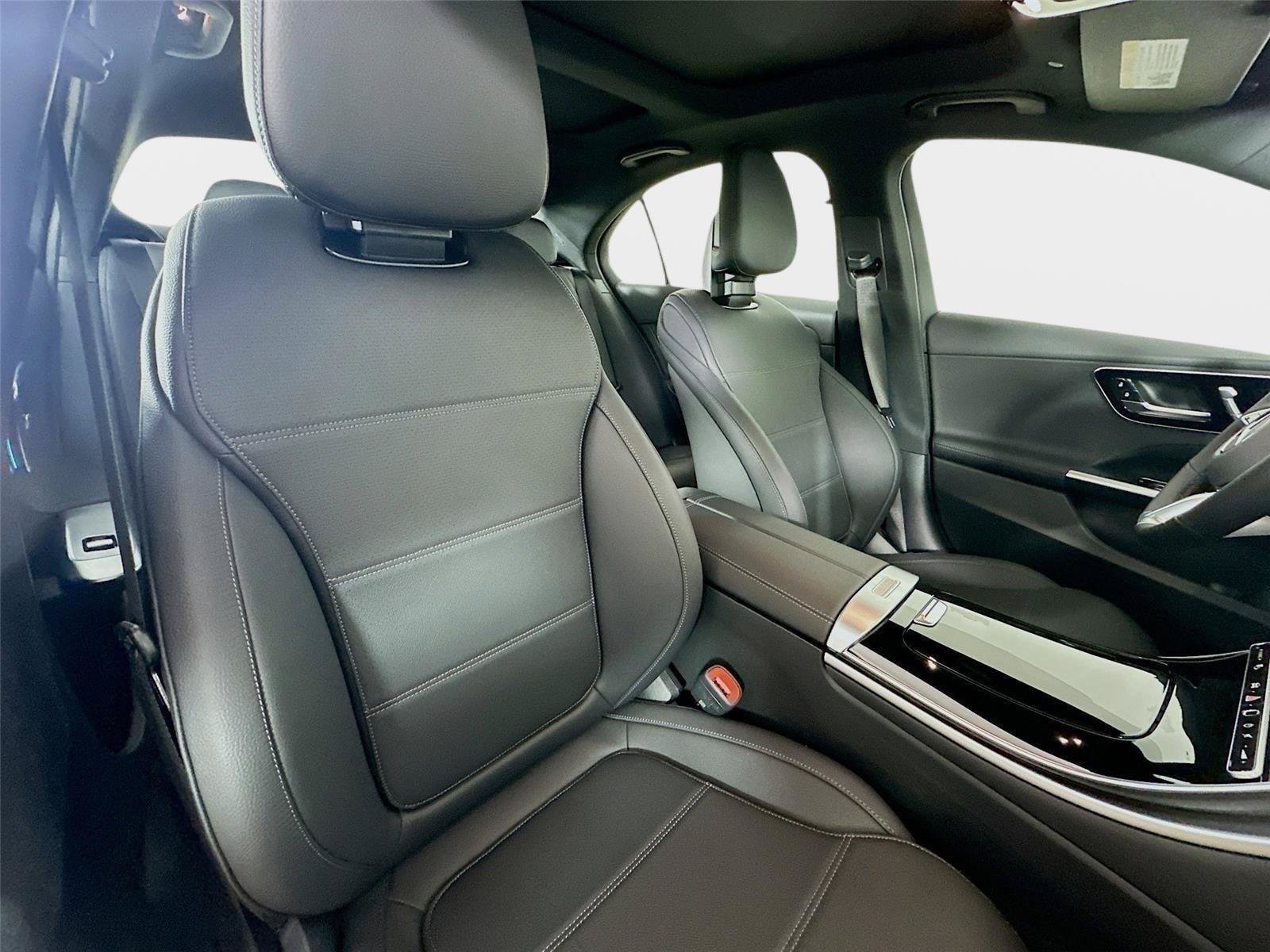 Certified 2026 Mercedes-Benz C 300 4MATIC Sedan image 37