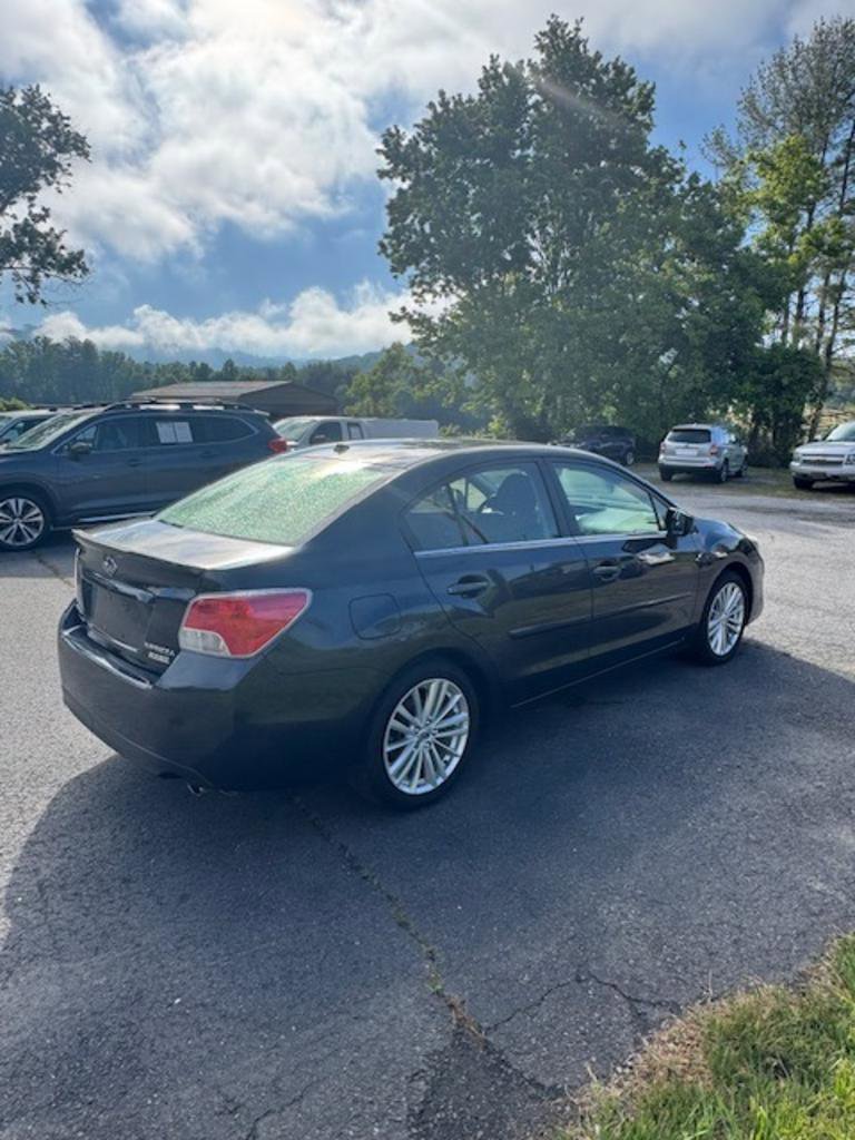 Used 2016 Subaru Impreza 2.0i Premium AWD/4WD image 5