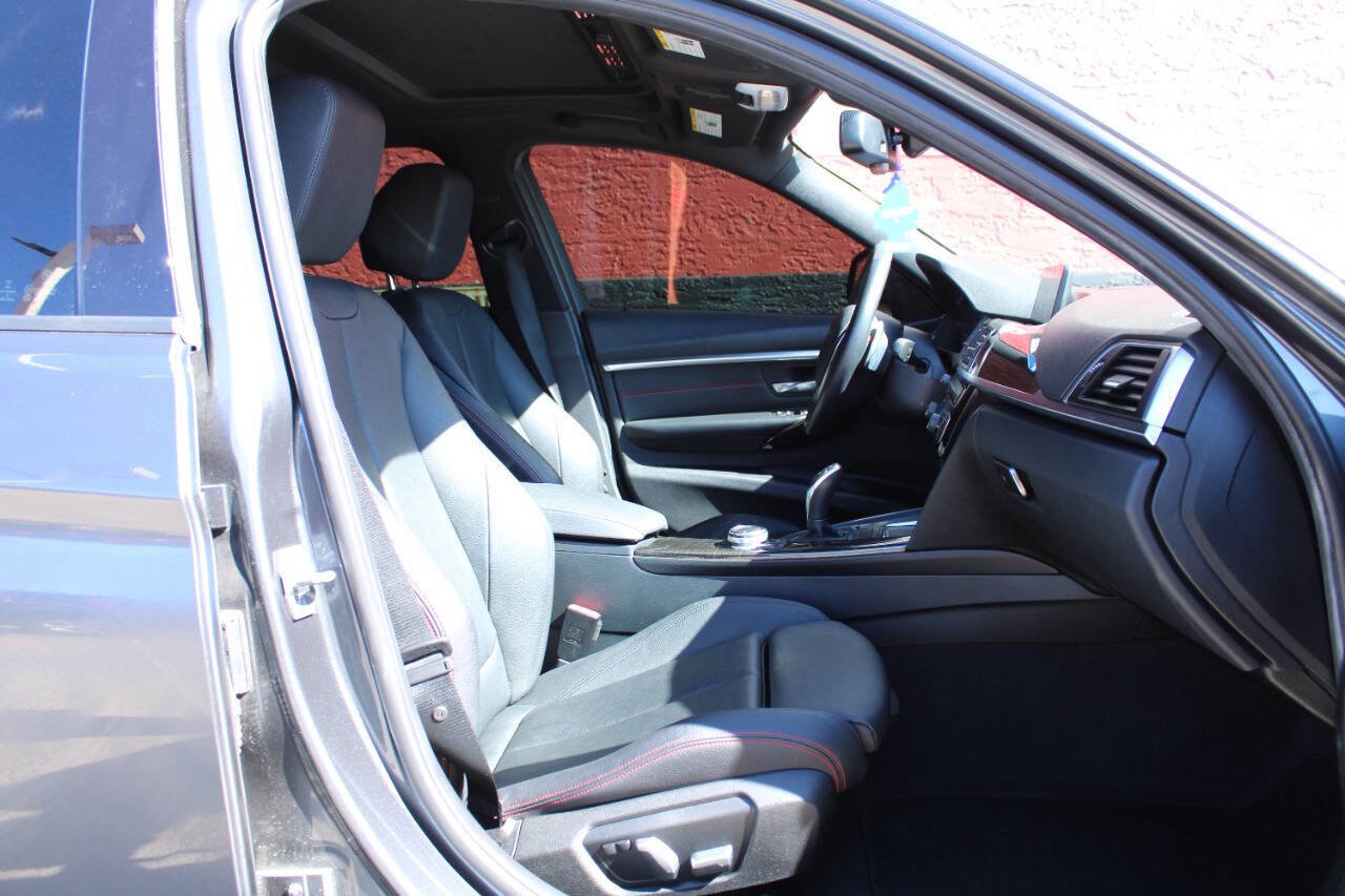 Used 2016 BMW 328i Sedan image 12