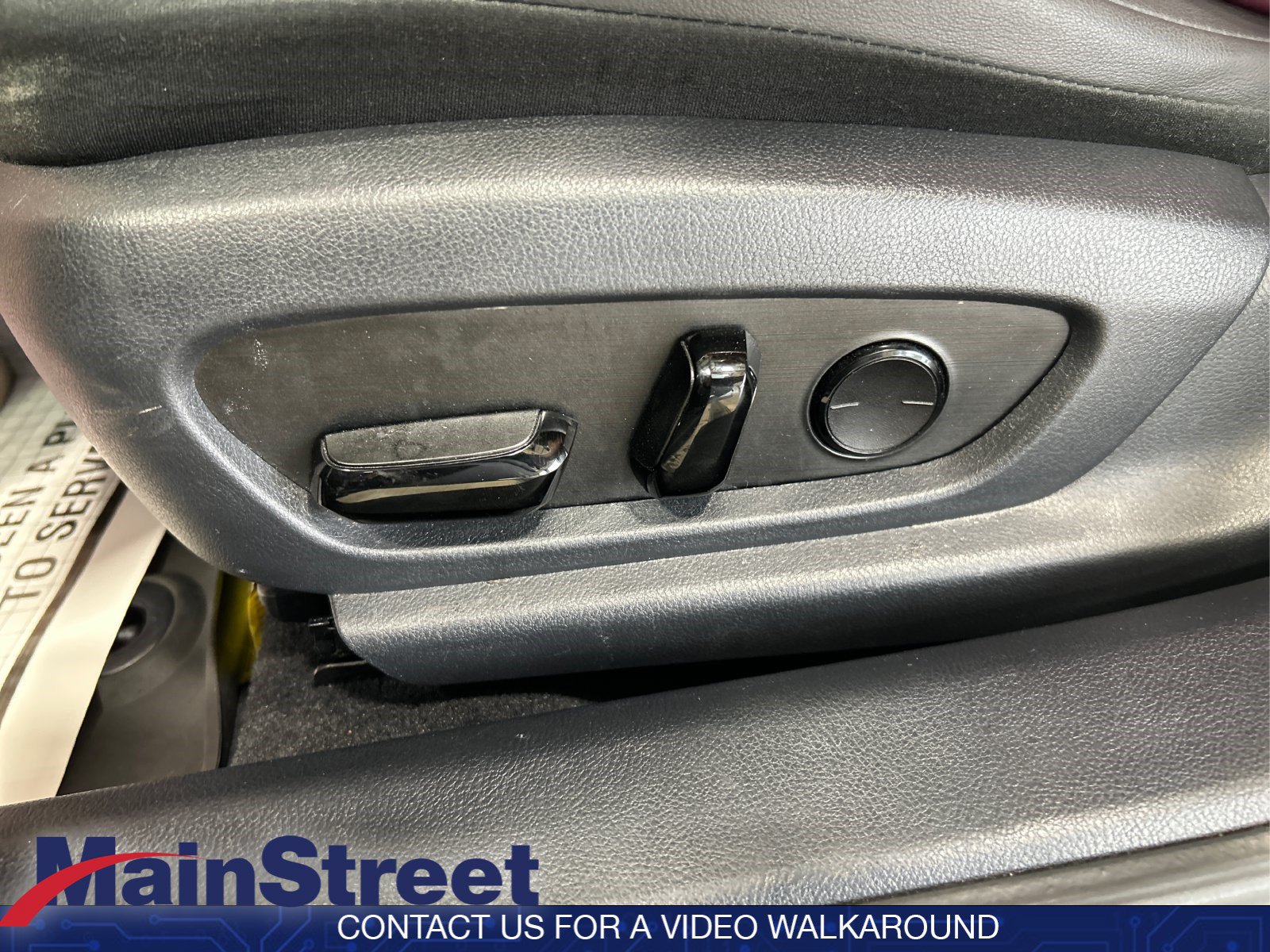 Used 2025 Lexus ES 350 w/ Accessory Package (Z1) FWD image 18