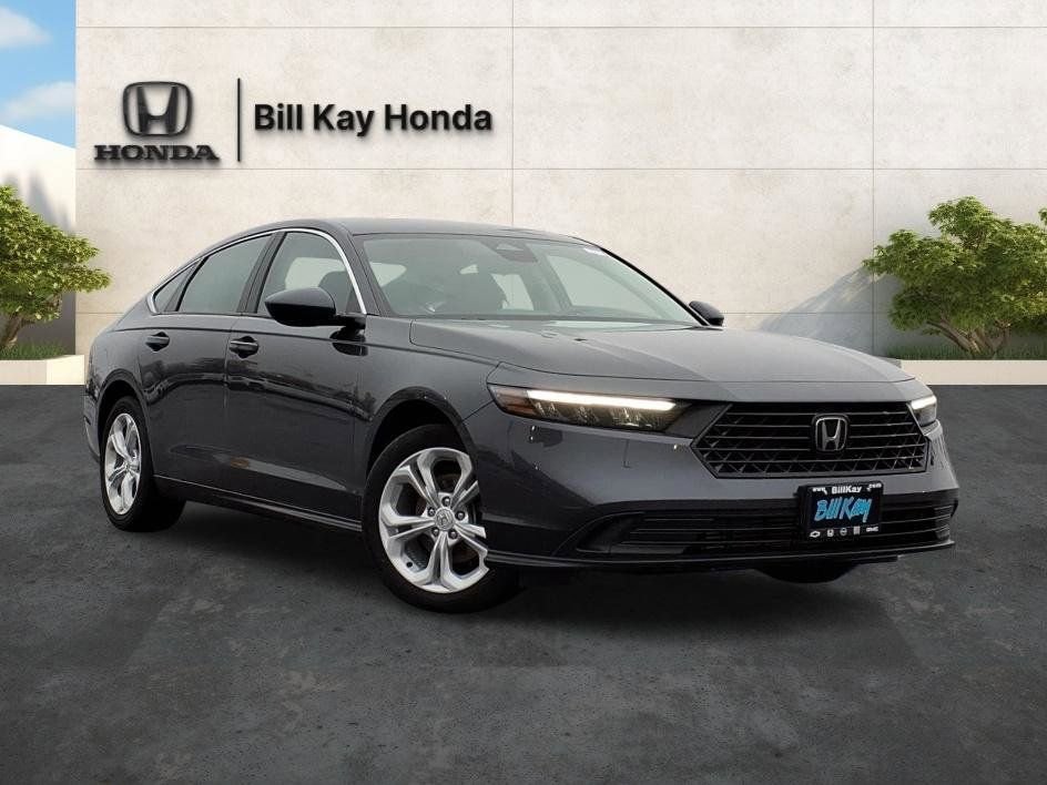 Used 2023 Honda Accord LX image 5