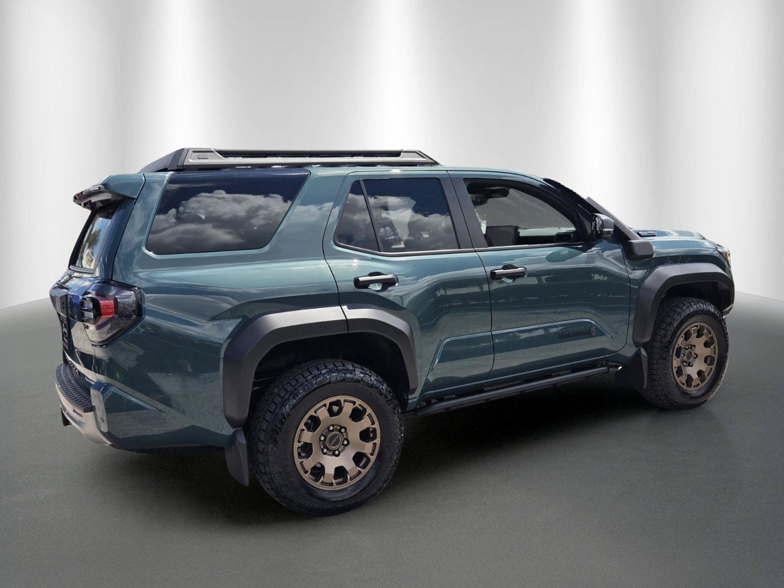 Used 2025 Toyota 4Runner Trailhunter AWD/4WD image 7