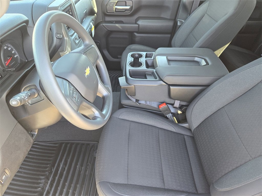 New 2026 Chevrolet Silverado 2500 Custom w/ Custom Value Package image 5