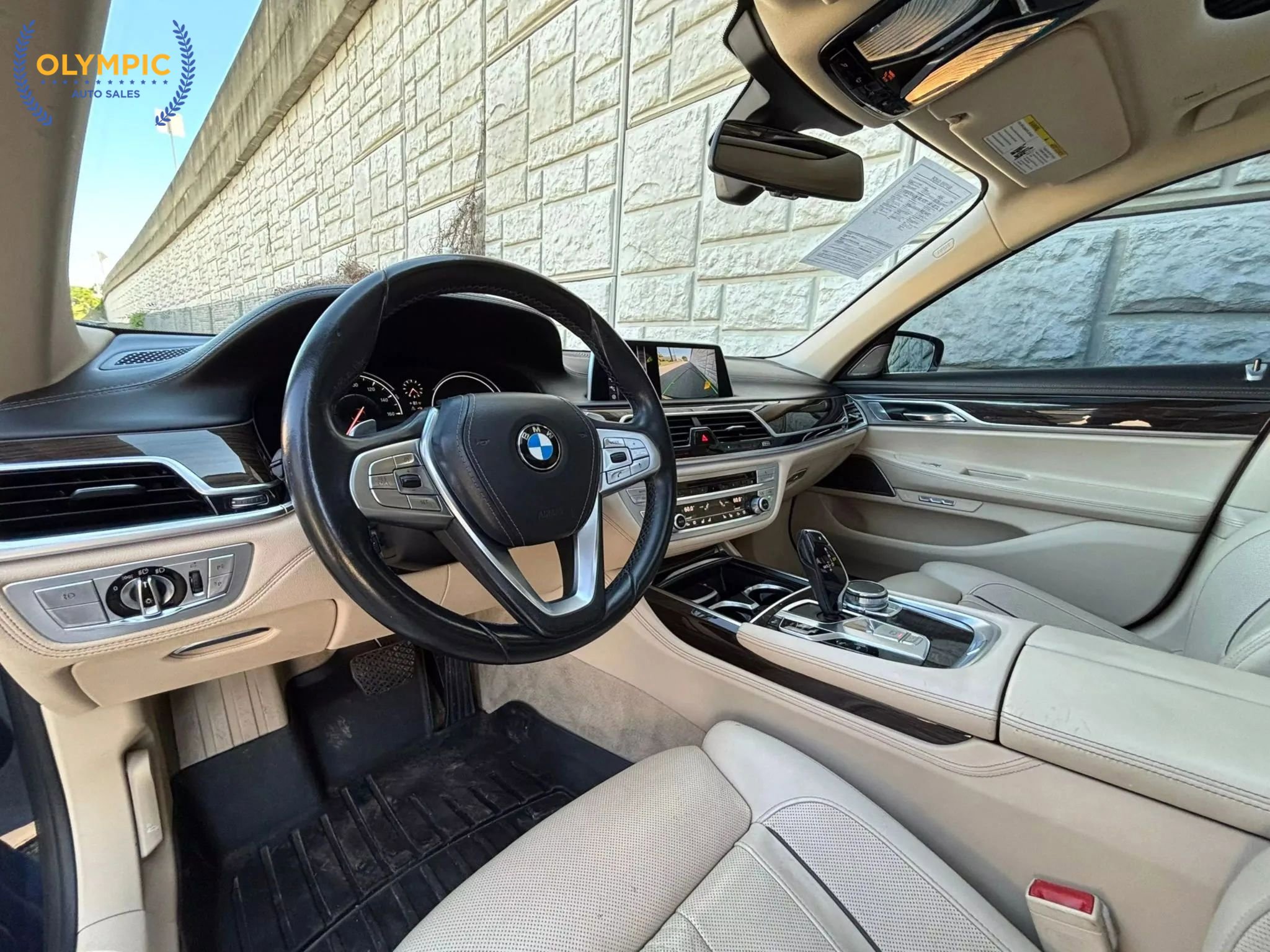 Used 2016 BMW 740i w/ Executive Package 2 image 19