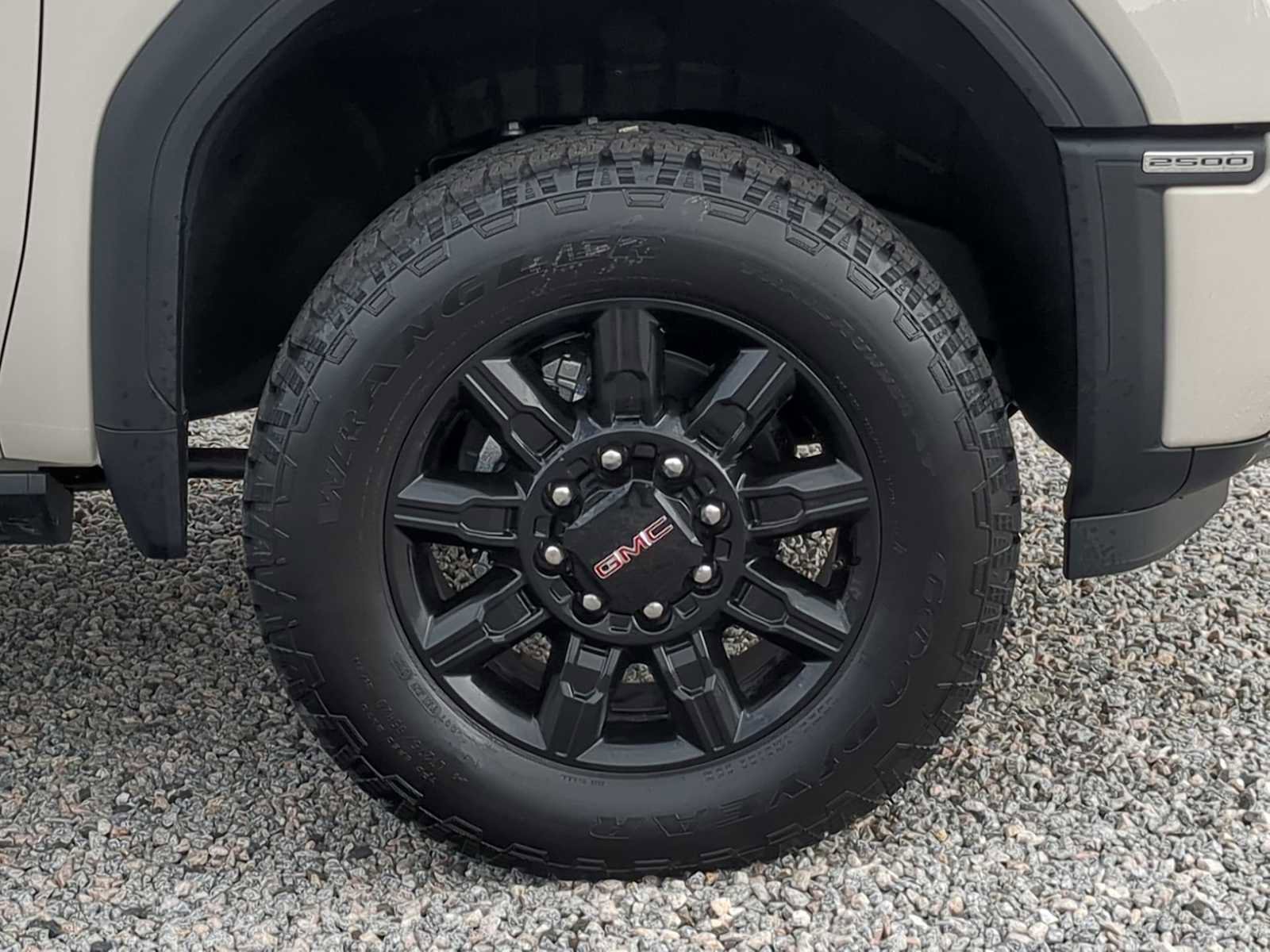 New 2026 GMC Sierra 2500 AT4 w/ AT4 Premium Plus Package image 10