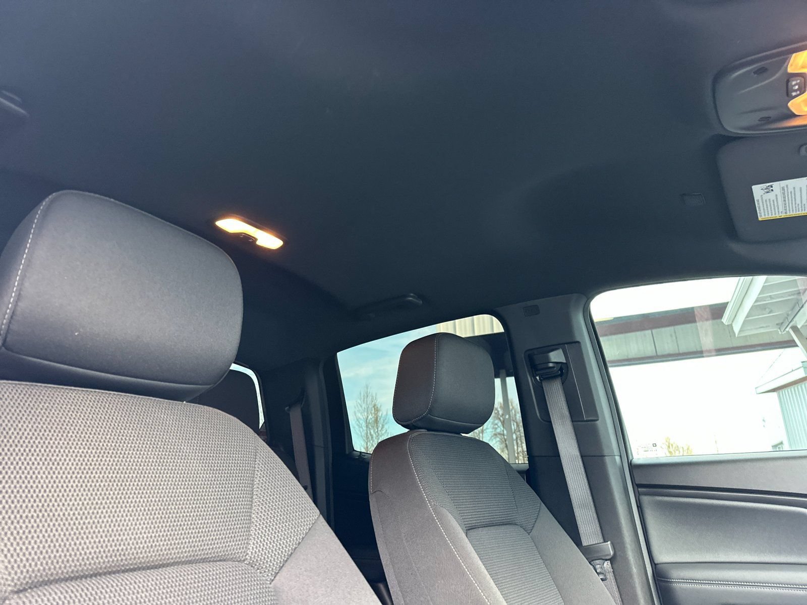 Used 2025 GMC Canyon Elevation AWD/4WD image 18