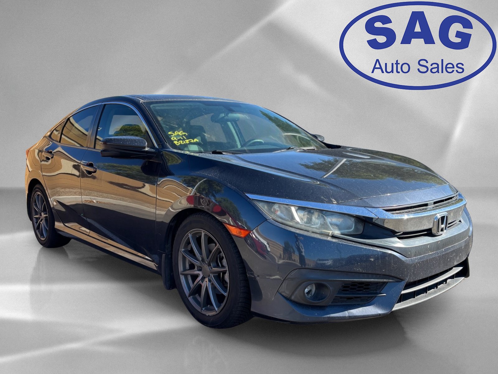 Used 2017 Honda Civic EX-T image 2