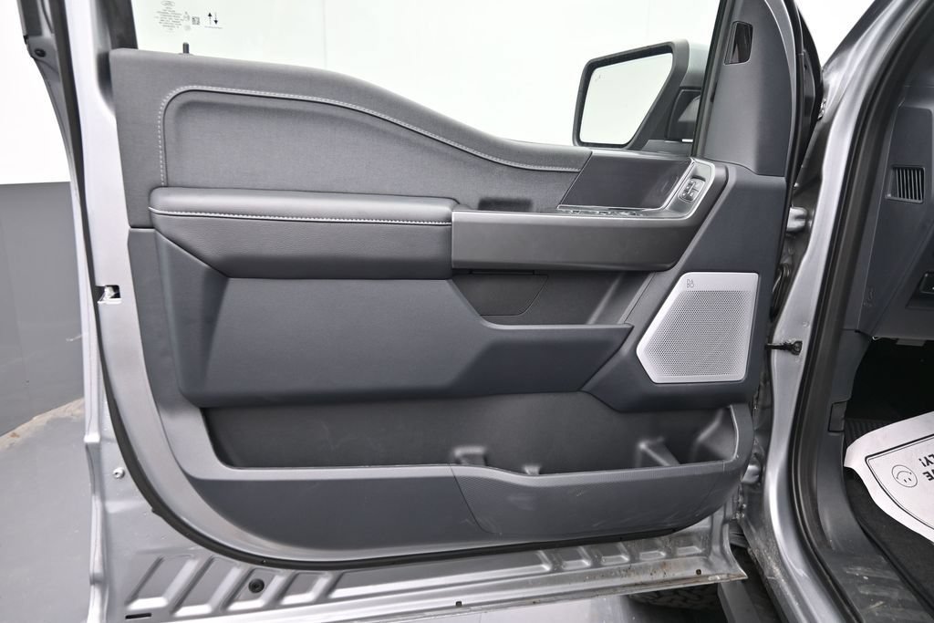 New 2025 Ford F150 Lariat w/ Equipment Group 502A High AWD/4WD image 11