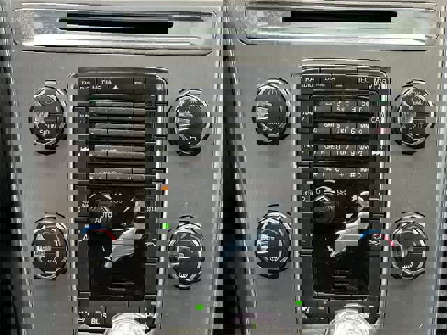 Used 2013 Volvo XC60 T6 image 15