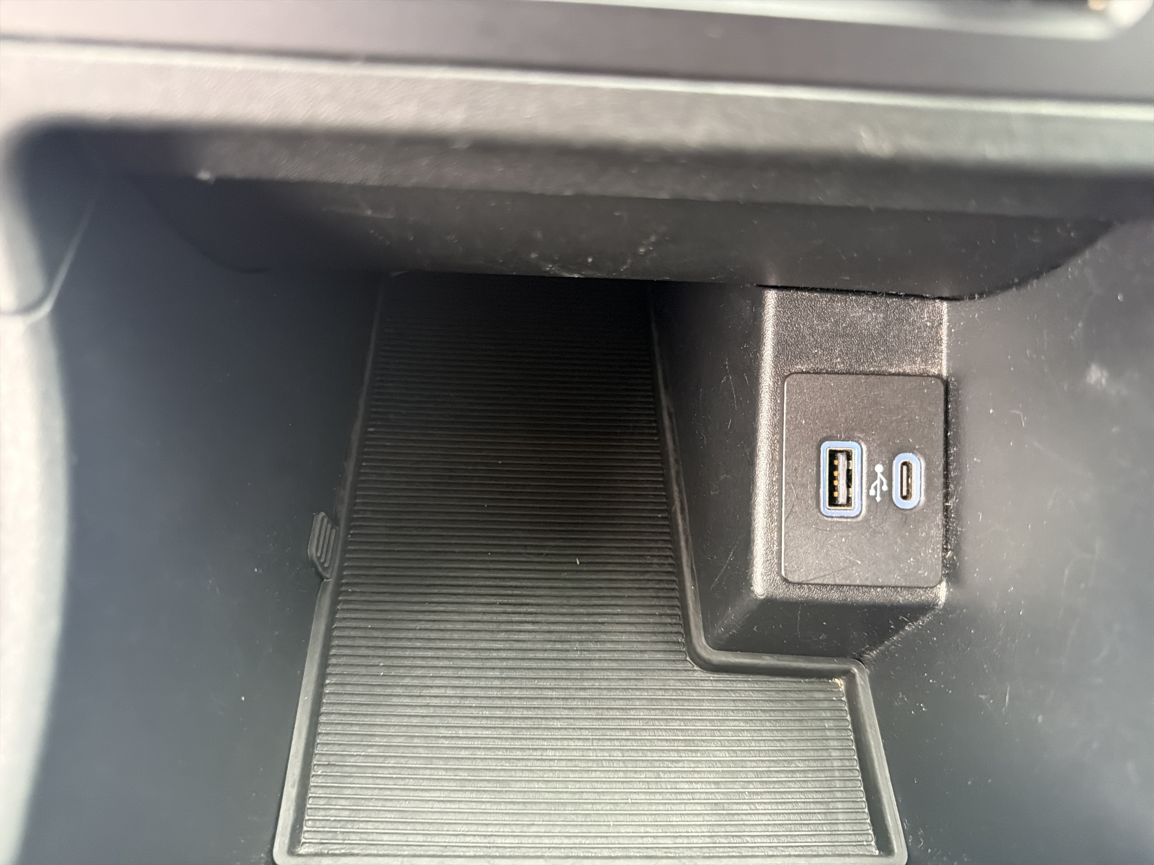 Used 2024 Ford Edge SEL AWD/4WD image 27