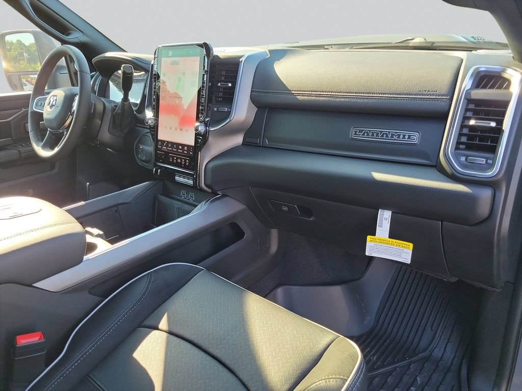 New 2026 RAM 3500 Laramie AWD/4WD image 21