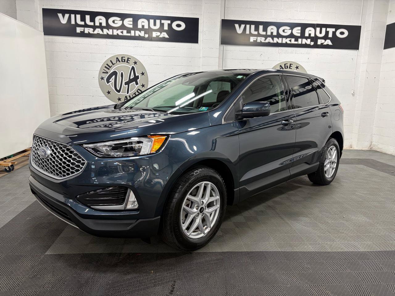 Used 2024 Ford Edge SEL w/ Convenience Package AWD/4WD image 6